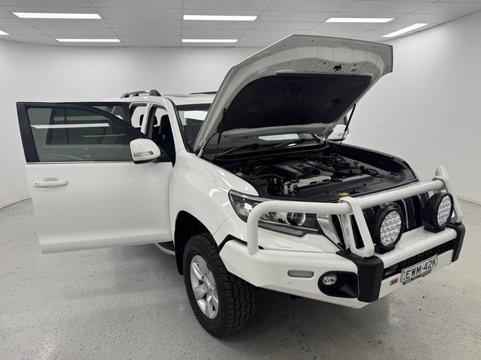 2021 Toyota Landcruiser Prado Kakadu GDJ150R 4X4 Dual Range Glacier White
