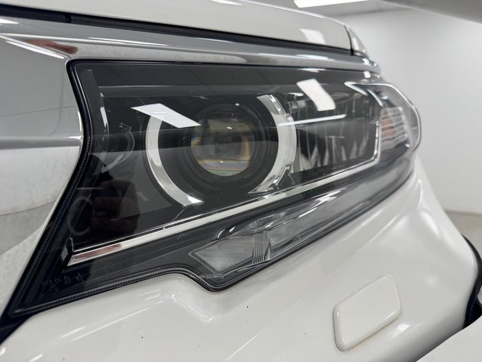 2021 Toyota Landcruiser Prado Kakadu GDJ150R 4X4 Dual Range Glacier White