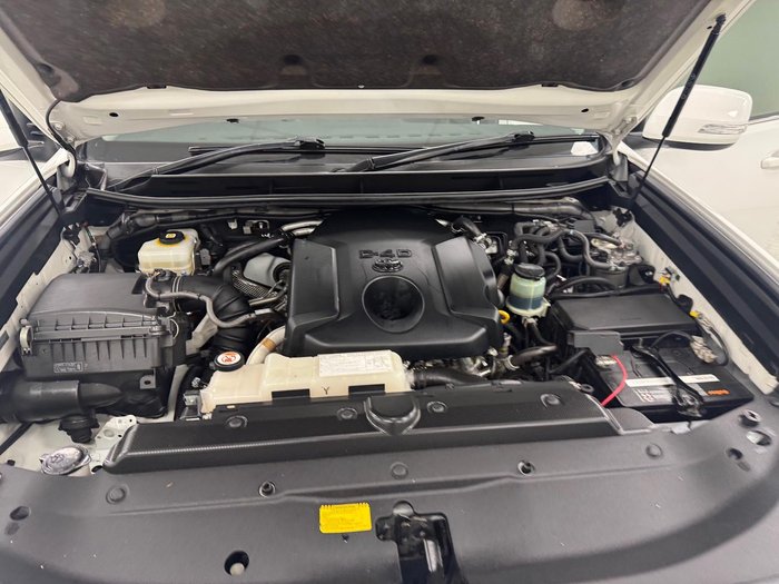 2021 Toyota Landcruiser Prado Kakadu GDJ150R 4X4 Dual Range Glacier White