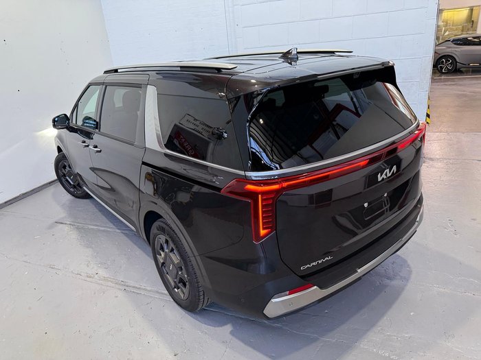 2025 Kia Carnival GT-Line
