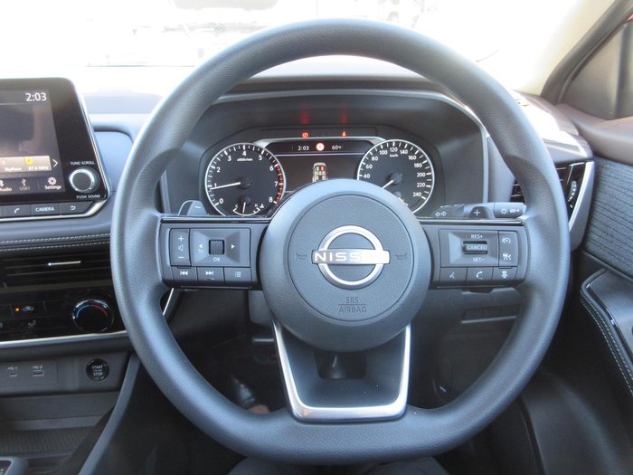 2025 Nissan X-TRAIL ST