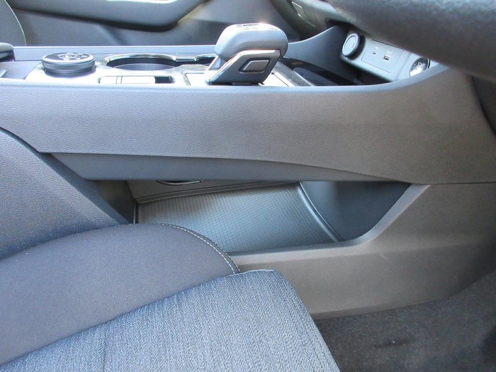 2025 Nissan X-TRAIL ST