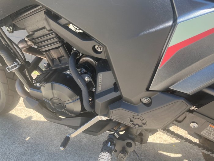 2023 Kawasaki VERSYS-X 300 SE GREEN