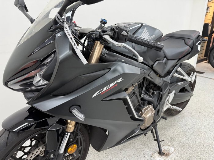 2021 Honda CBR650R Black