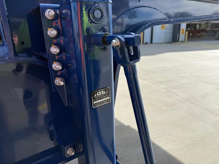 2025 CIMC Drop Neck Skel Trailer