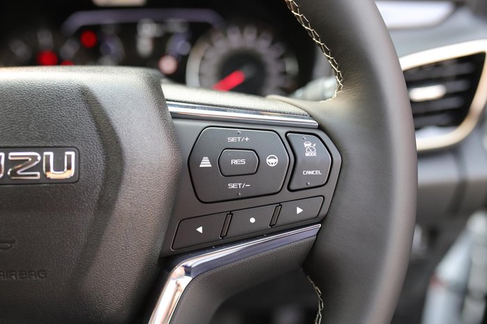 2024 Isuzu MU-X LS-U