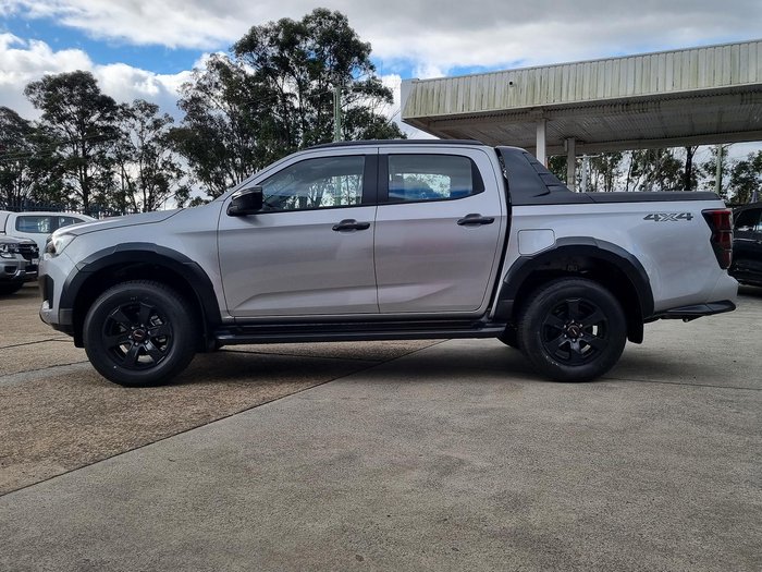 2025 Isuzu D-MAX X-TERRAIN