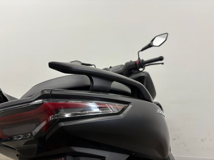 2025 CFMOTO 2025 Cf Moto 150CC 150 SC Scooter Gem Black