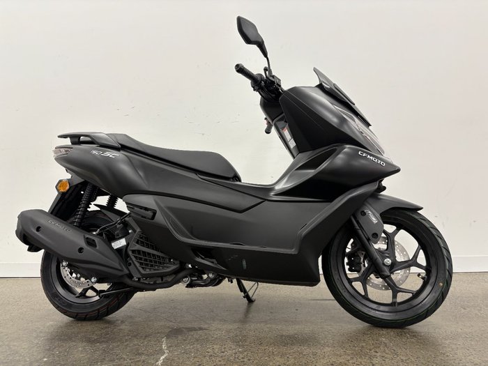 2025 CFMOTO 2025 Cf Moto 150CC 150 SC Scooter Gem Black