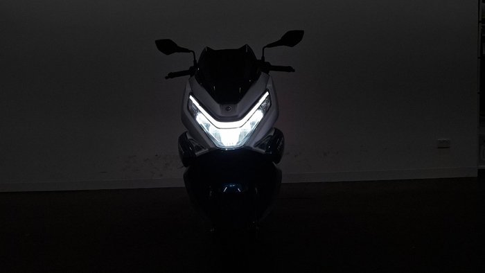 2025 CFMOTO 2025 Cf Moto 150CC 150 SC Scooter Space Silver