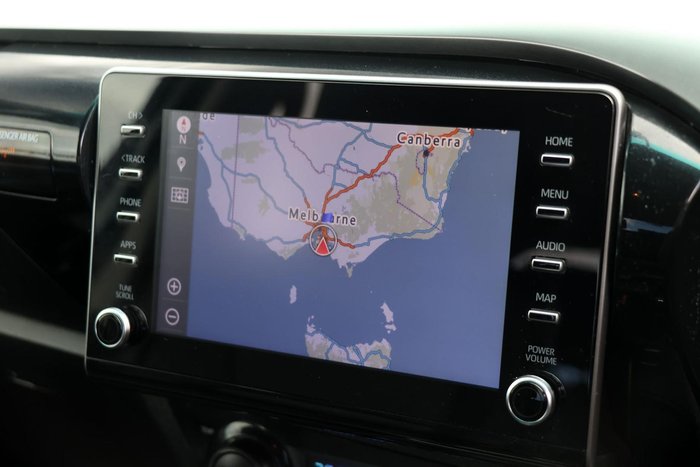 2023 Toyota Hilux SR5