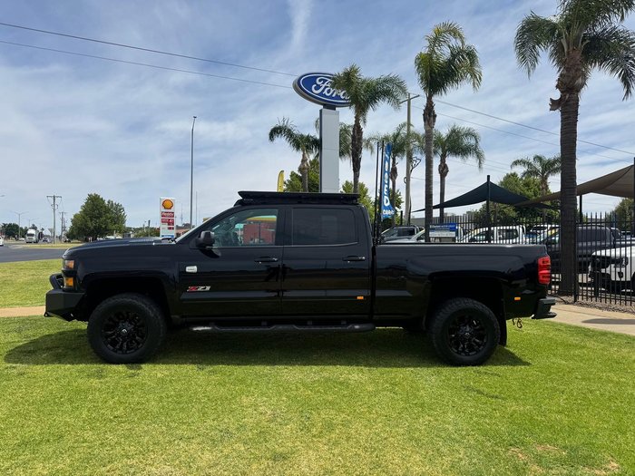 2019 Chevrolet Silverado 2500HD LTZ Midnight Edition