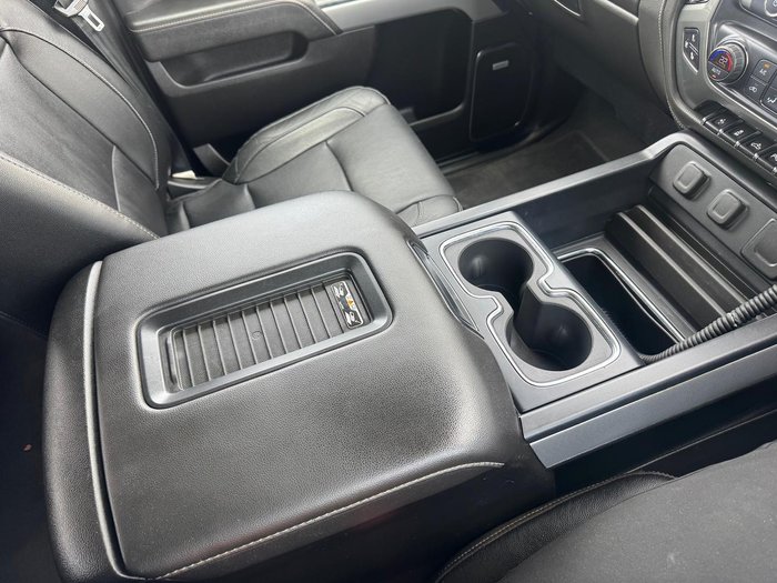 2019 Chevrolet Silverado 2500HD LTZ Midnight Edition