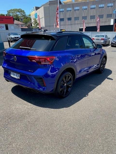 2025 Volkswagen T-Roc 140TSI R-Line