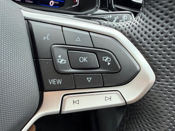 2025 Volkswagen T-Roc 140TSI R-Line