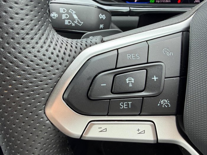 2025 Volkswagen T-Roc 140TSI R-Line