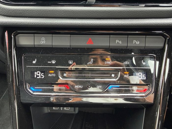 2025 Volkswagen T-Roc 140TSI R-Line