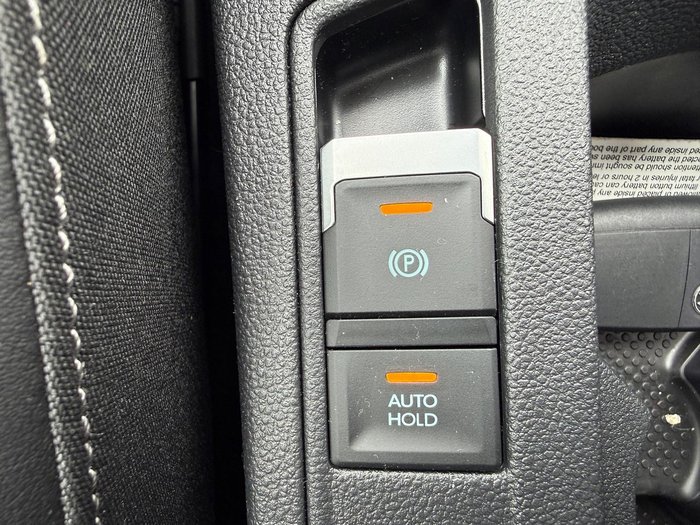 2025 Volkswagen T-Roc 140TSI R-Line