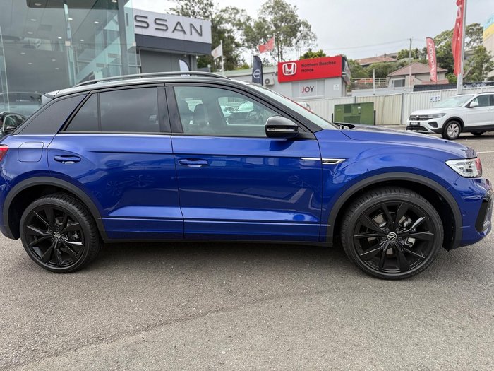 2025 Volkswagen T-Roc 140TSI R-Line