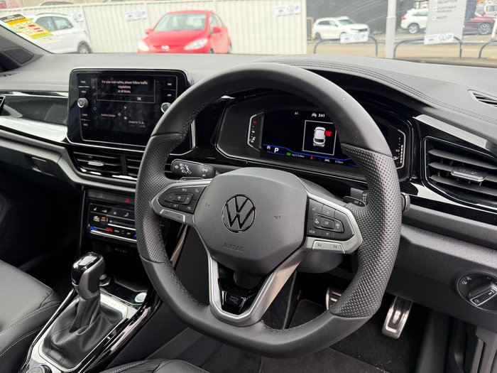 2025 Volkswagen T-Roc 140TSI R-Line