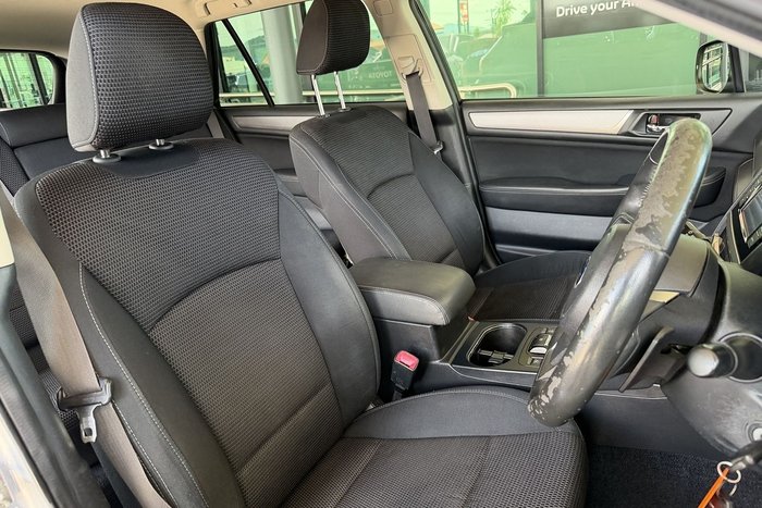 2020 Subaru Outback 2.5i