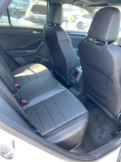 2025 Volkswagen T-Roc 140TSI R-Line