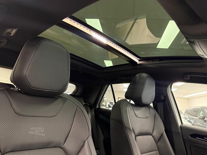 2025 Volkswagen T-Roc 140TSI R-Line