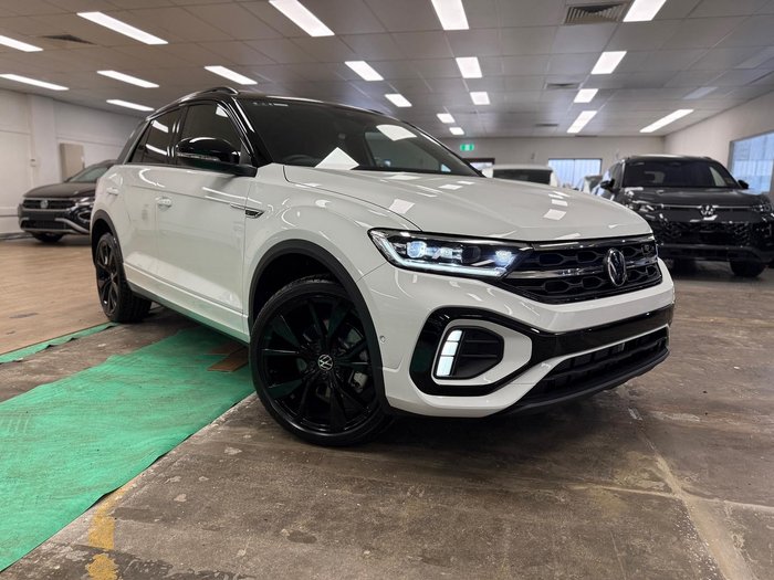 2025 Volkswagen T-Roc 140TSI R-Line