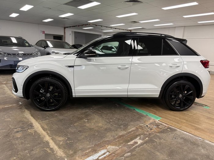 2025 Volkswagen T-Roc 140TSI R-Line