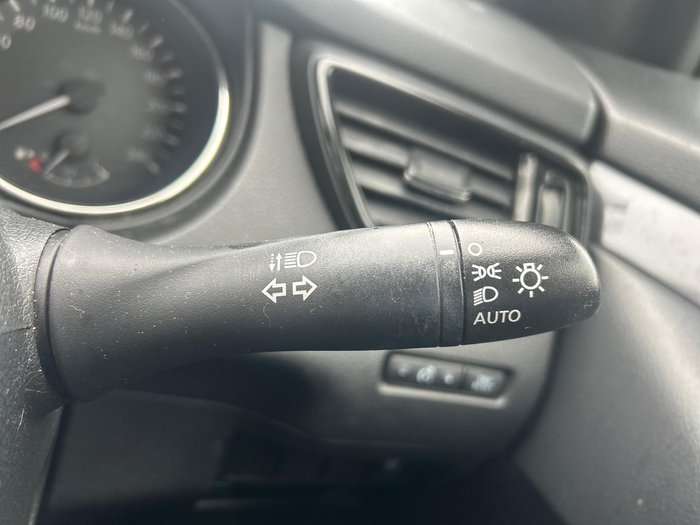 2021 Nissan X-TRAIL ST