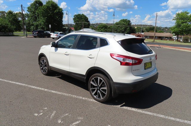 2016 Nissan QASHQAI Ti
