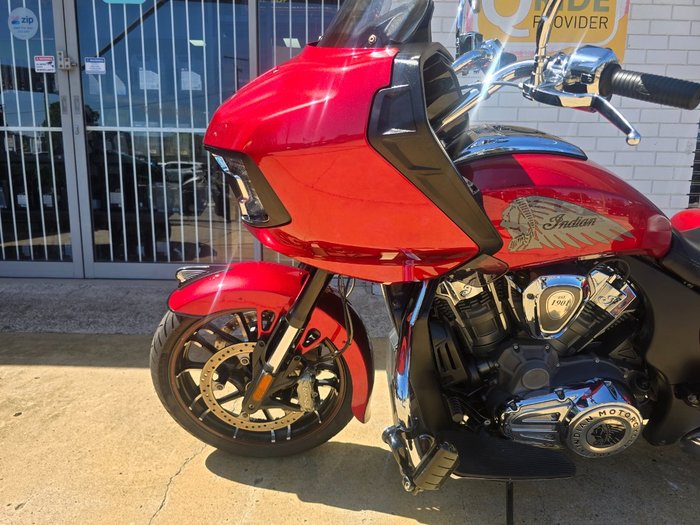 2021 INDIAN CHALLENGER LIMITED Red