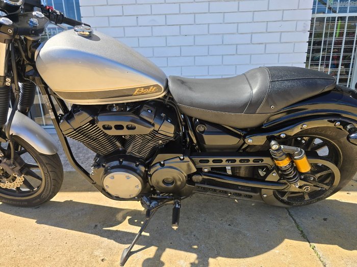 2015 YAMAHA C-SPEC BOLT silver