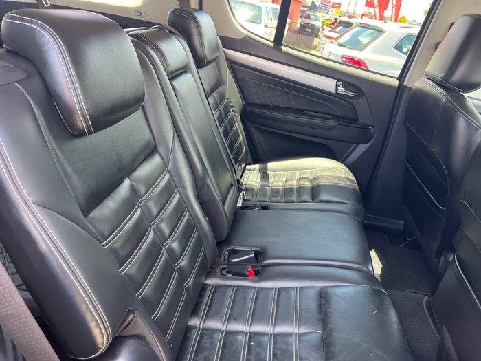 2018 Isuzu MU-X LS-T