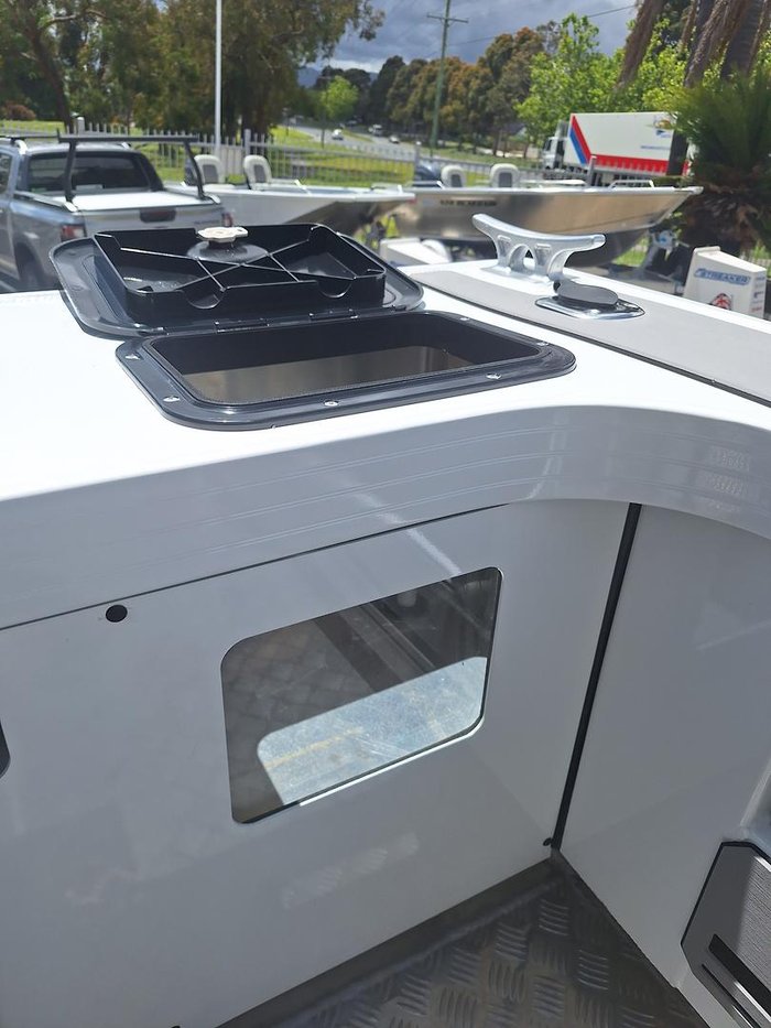 2026 QUINTREX 610 Trident