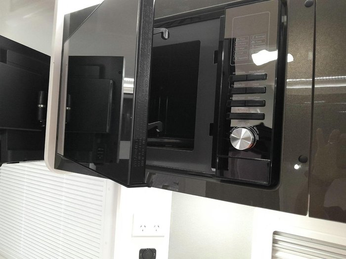 2025 Windsor Genesis 220Md Wild 22' 2 Bunk