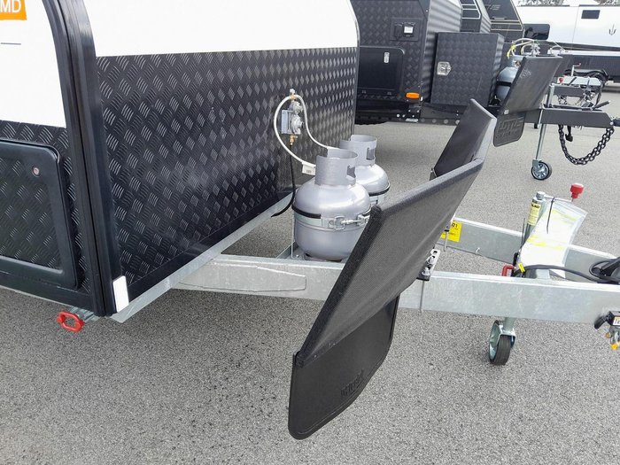 2025 Windsor Genesis 220Md Wild 22' 2 Bunk