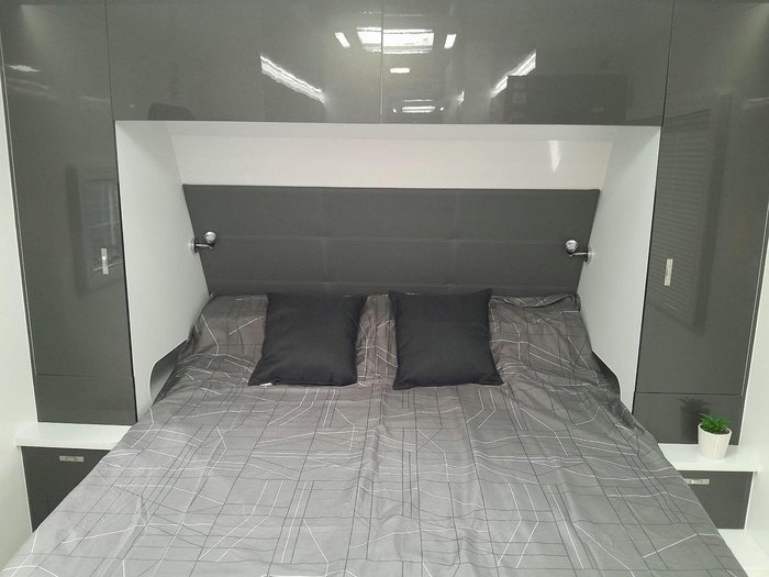 2025 Windsor Genesis 220Md Wild 22' 2 Bunk