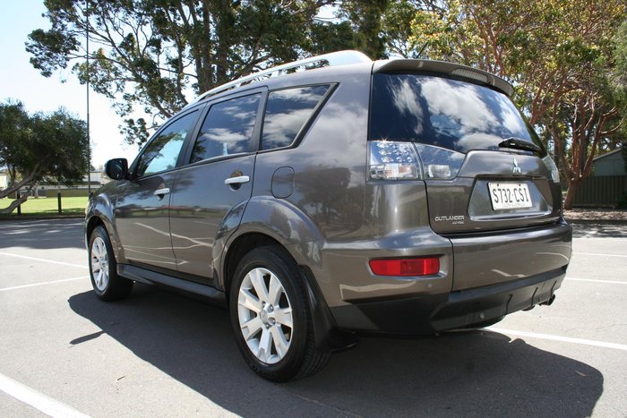 2009 Mitsubishi Outlander LS ZH MY10 4X4 On Demand Iron Bark