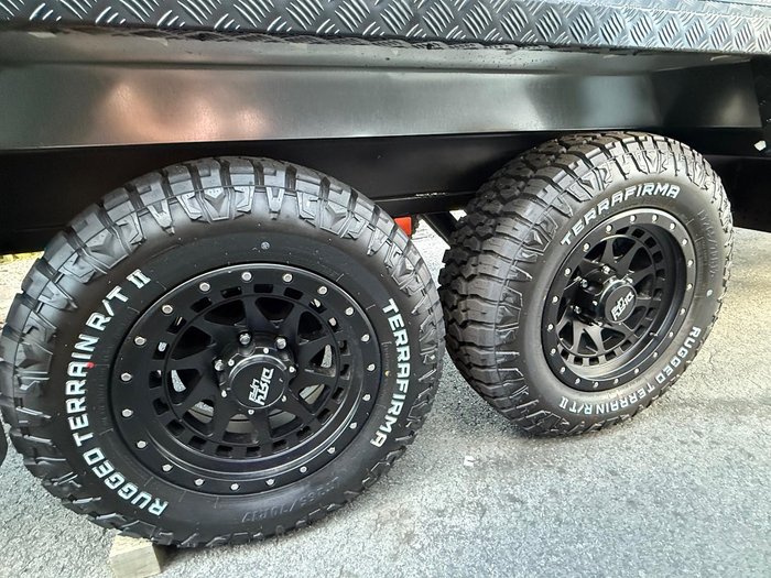 2025 Urban Caravans Tourer 18'9