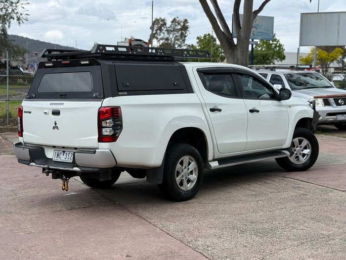 2022 Mitsubishi Triton GLX MR MY23 4X4 Dual Range White