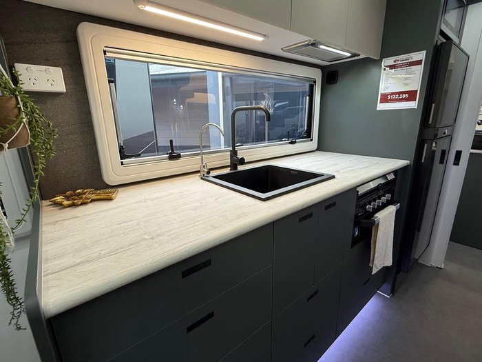 2025 Urban Caravans Tuff-X 17'10