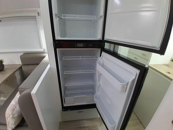 2025 Design RV Odyssey V1-1 18'8