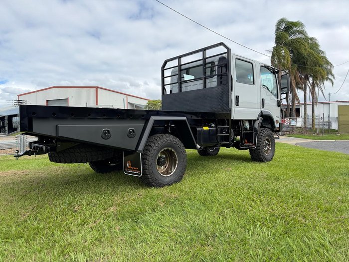 2025 Isuzu N Series NPS 75/45-155 White