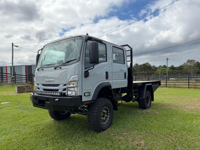 2025 Isuzu N Series NPS 75/45-155 White