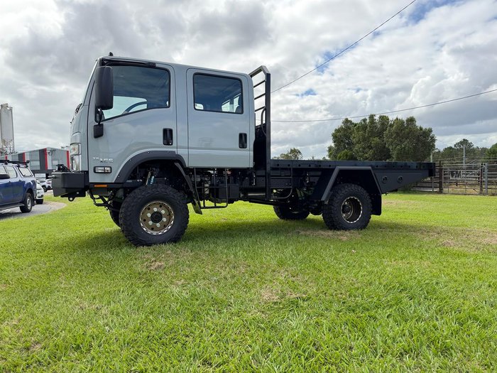 2025 Isuzu N Series NPS 75/45-155 White