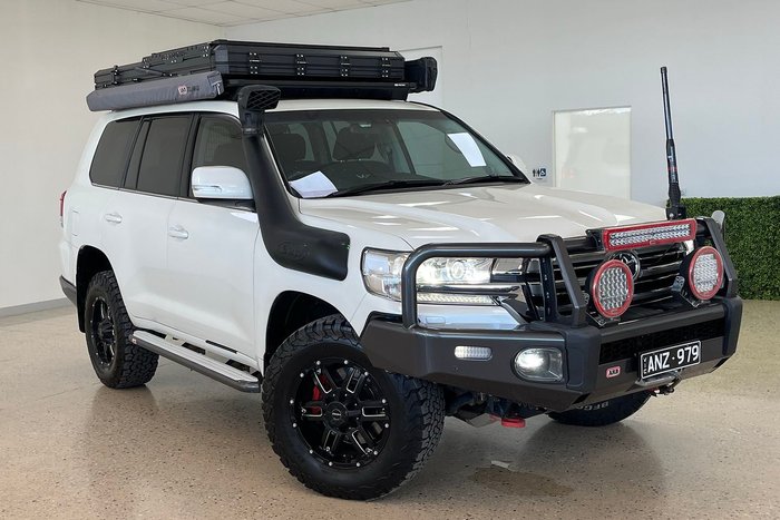 2017 Toyota Landcruiser VX