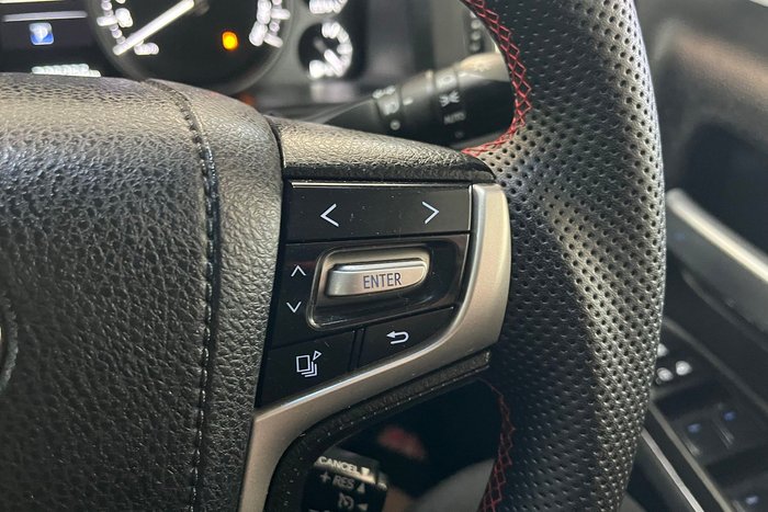 2017 Toyota Landcruiser VX