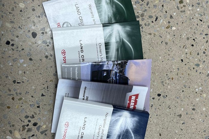 2017 Toyota Landcruiser VX