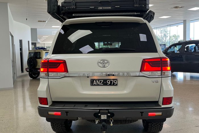 2017 Toyota Landcruiser VX